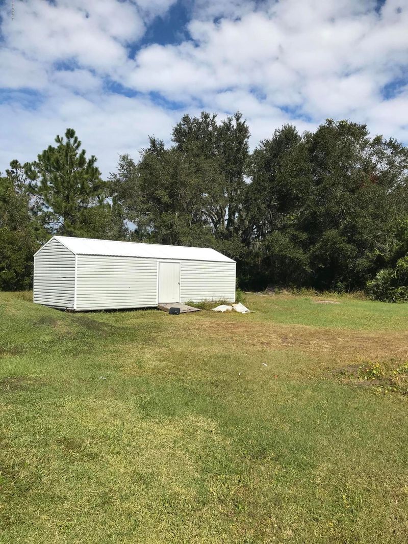 16113 Sawpit Rd, Jacksonville, FL 32226