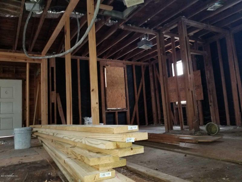 1617 W 28th St, Jacksonville, FL 32209
