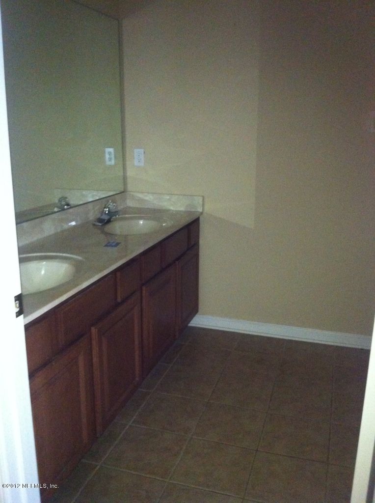 162 E Jardin De Mer, Jacksonville Beach, FL 32250