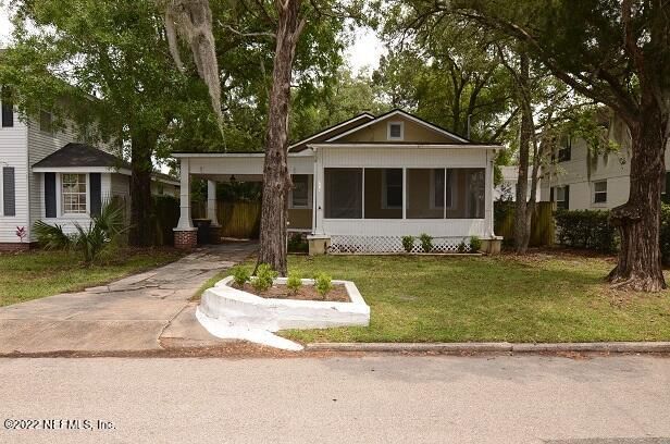 1621 Larue Ave, Jacksonville, FL 32207