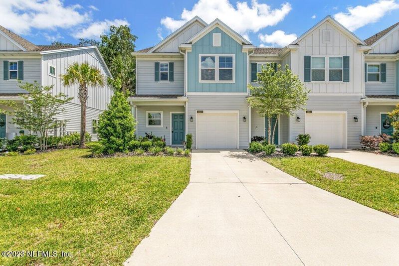 1621 Pottsburg Point Dr, Jacksonville, FL 32207