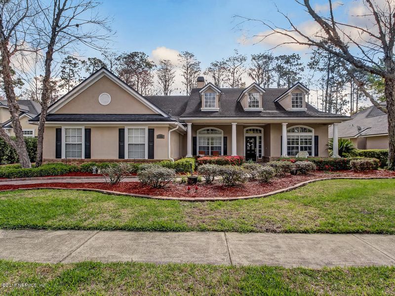 1625 Country Walk Dr, Orange Park, FL 32003