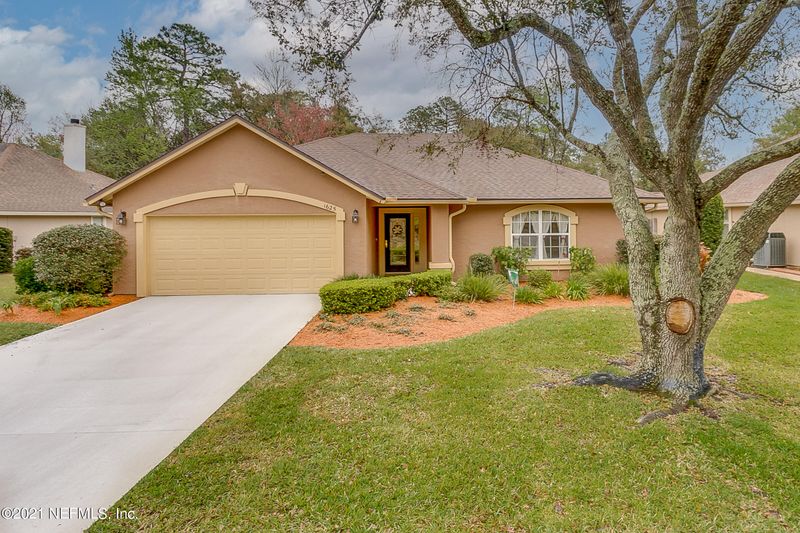 1625 River Breeze Dr, Orange Park, FL 32003