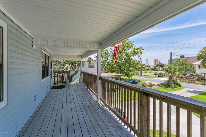 1626 S 5th St, Jacksonville Beach, FL 32250
