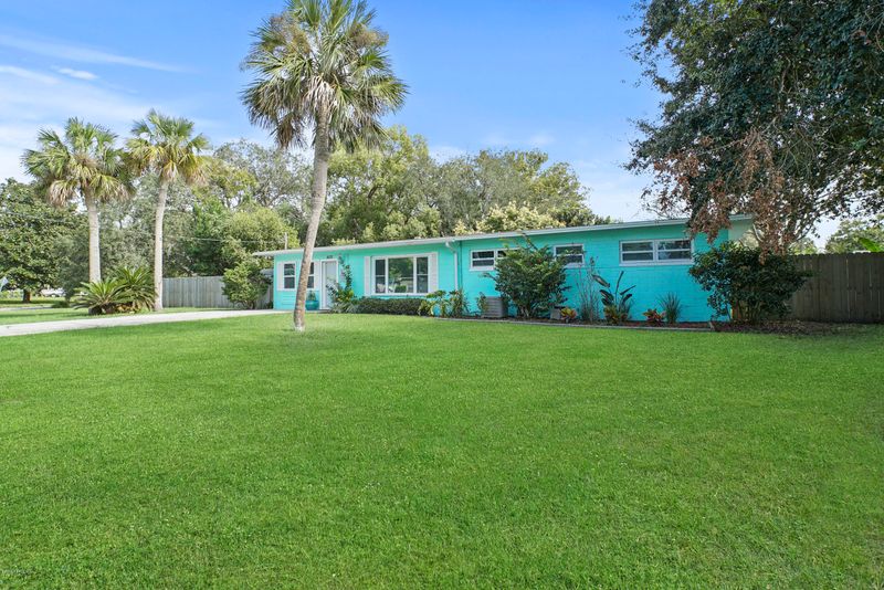 1628 Birchwood Rd, Jacksonville Beach, FL 32250