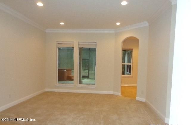 1631 Dover Hill Dr, Jacksonville, FL 32225