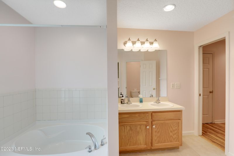 1636 Rudd Rd, Jacksonville, FL 32220