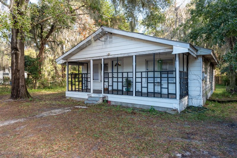 1638 Starratt Rd, Jacksonville, FL 32226