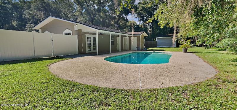 1639 Starratt Rd, Jacksonville, FL 32226