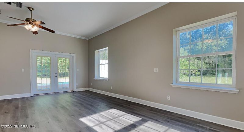 1639 Starratt Rd, Jacksonville, FL 32226