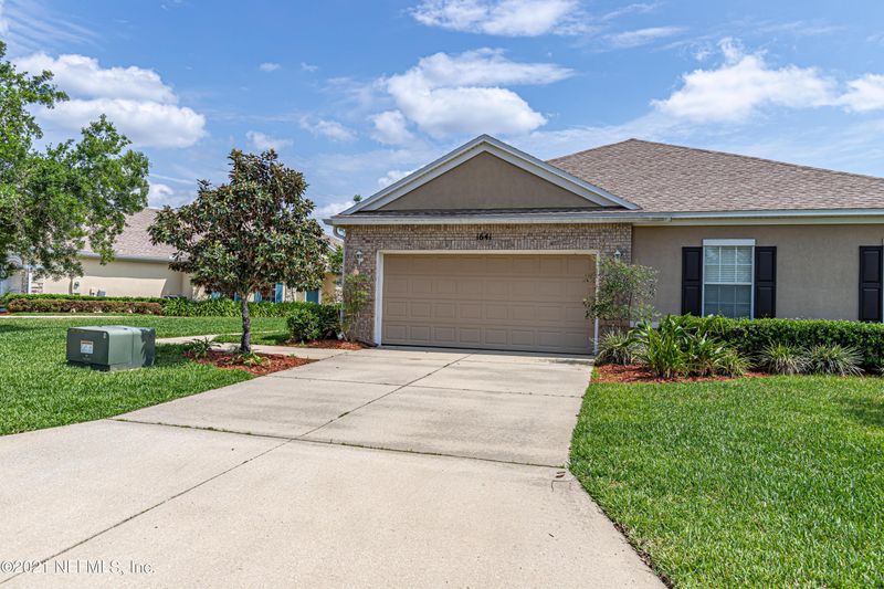 1641 Calming Water Dr, Orange Park, FL 32003