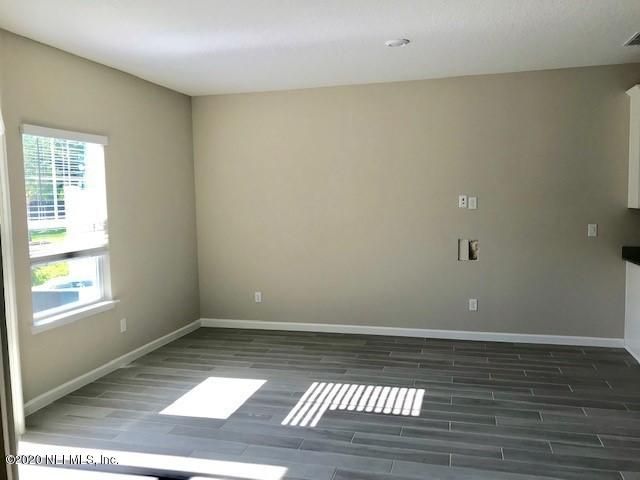 1643 Pottsburg Pointe Dr, Jacksonville, FL 32216