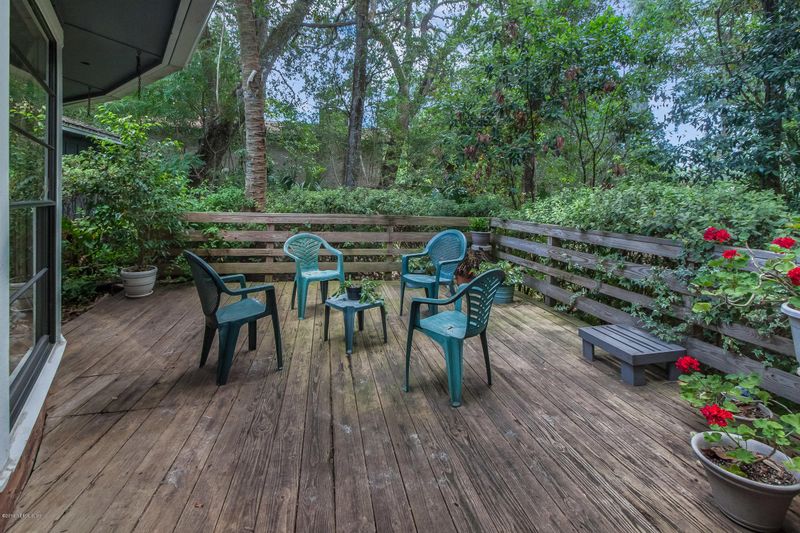 1644 Park Ter W, Atlantic Beach, FL 32233