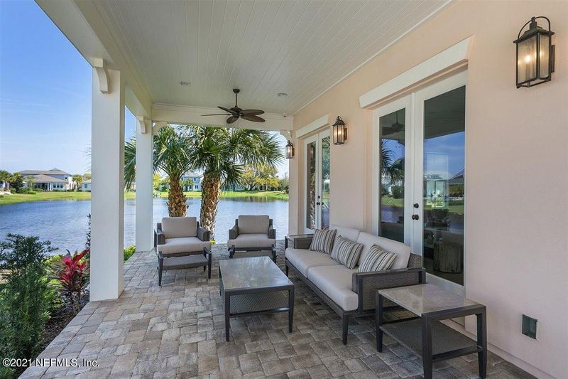 1645 Maritime Oak Dr, Atlantic Beach, FL 32233