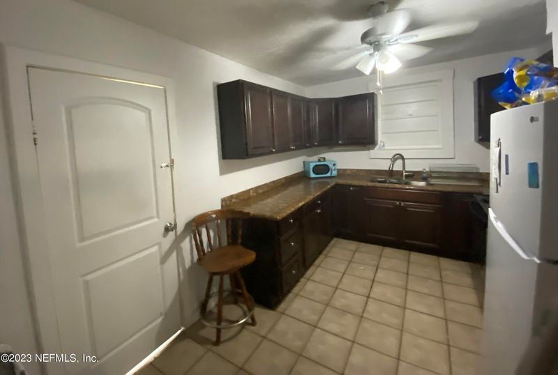 1645 W 17th St, Jacksonville, FL 32209