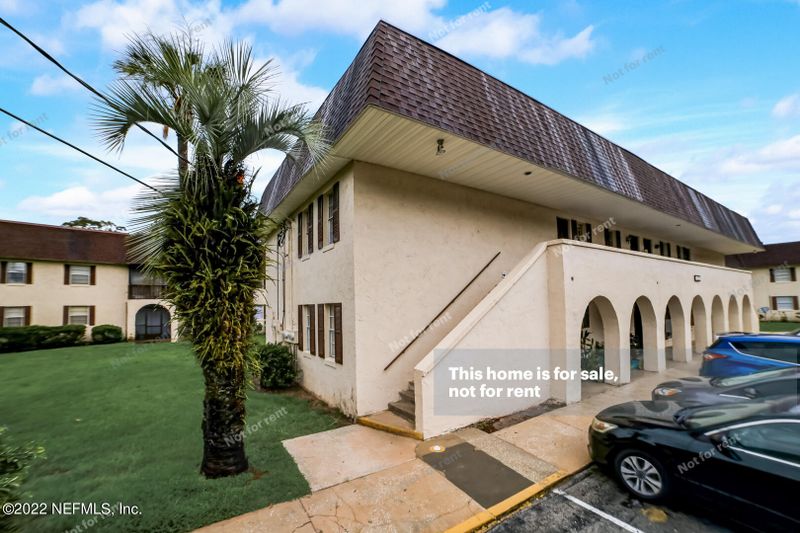 1646 El Prado Rd #3, Jacksonville, FL 32216