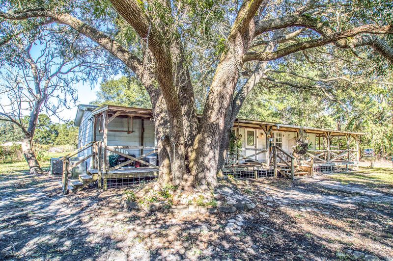 1648 D B Hicks Rd, Bryceville, FL 32009