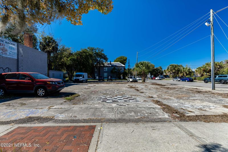 1648 N Main St, Jacksonville, FL 32206