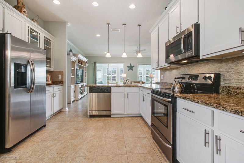 1649 Sugar Loaf Ln, St Augustine, FL 32092
