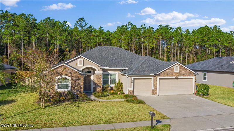 165 E New England Dr, Elkton, FL 32033