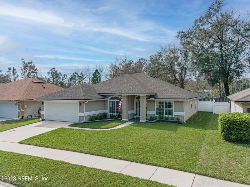 165 Sanwick Dr, Jacksonville, FL 32218