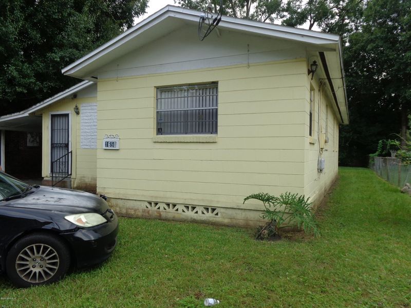 1650 14th St W, Jacksonville, FL 32209