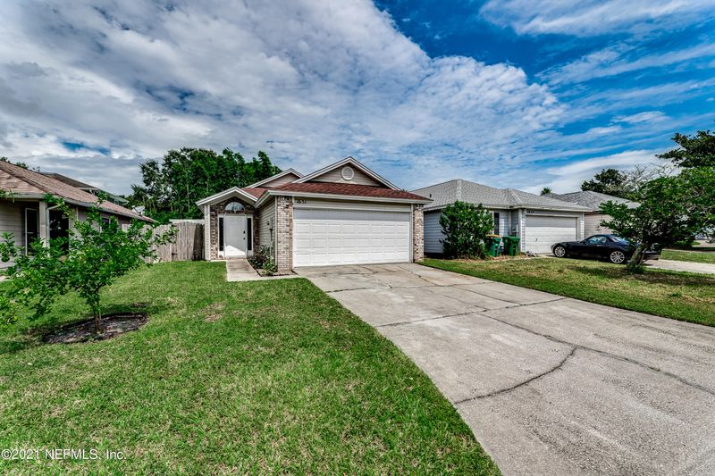 1651 S Evans Dr, Jacksonville Beach, FL 32250