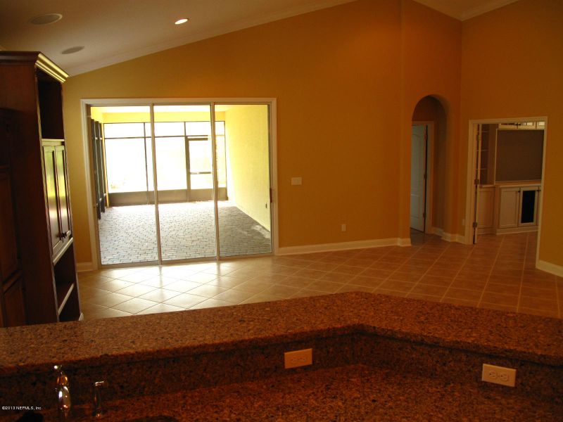 1653 Sugar Loaf Ln, St Augustine, FL 32092
