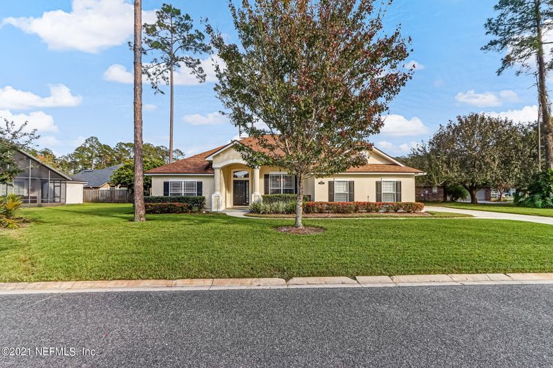 1661 Pinecrest Dr, Fleming Island, FL 32003