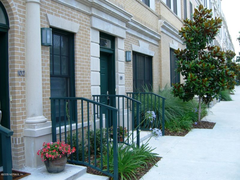1661 Riverside Ave #112, Jacksonville, FL 32204