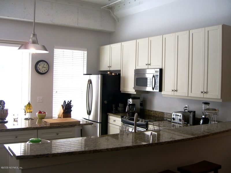 1661 Riverside Ave #112, Jacksonville, FL 32204