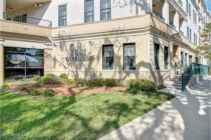 1661 Riverside Ave #404, Jacksonville, FL 32204