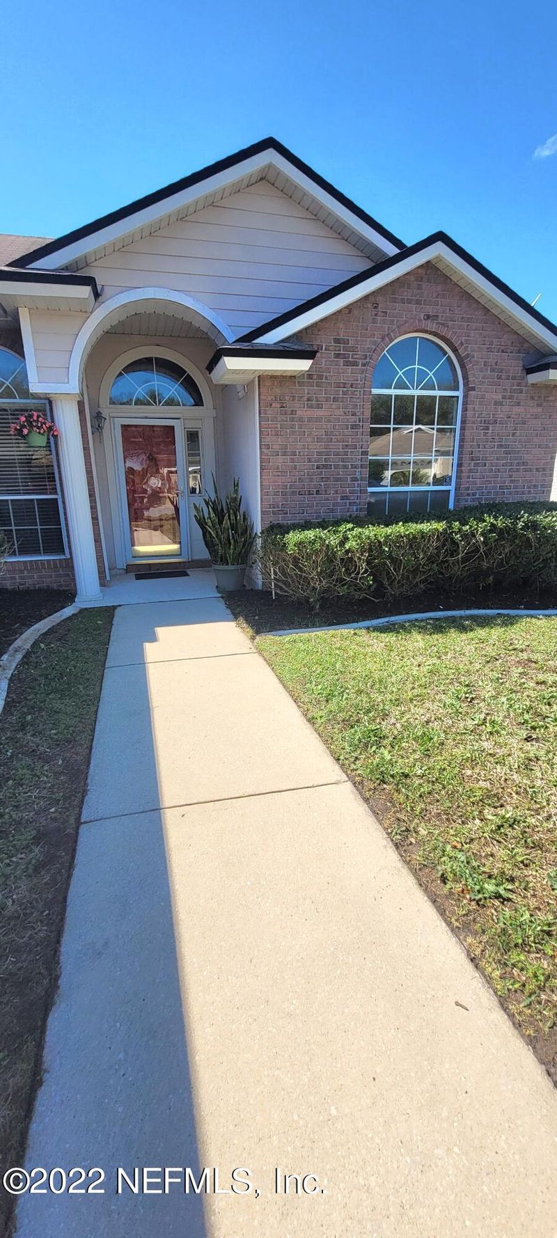 1668 Hawkins Cove Dr E, Jacksonville, FL 32246