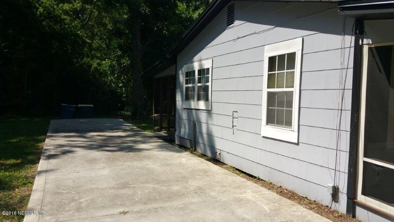 1670 Oakhurst Ave, Jacksonville, FL 32208