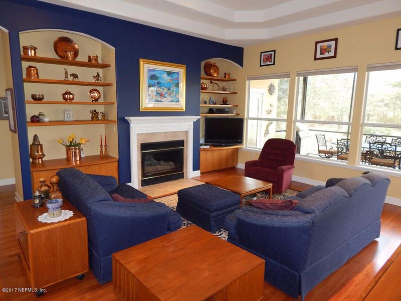 1670 Waters Edge Dr, Fleming Island, FL 32003
