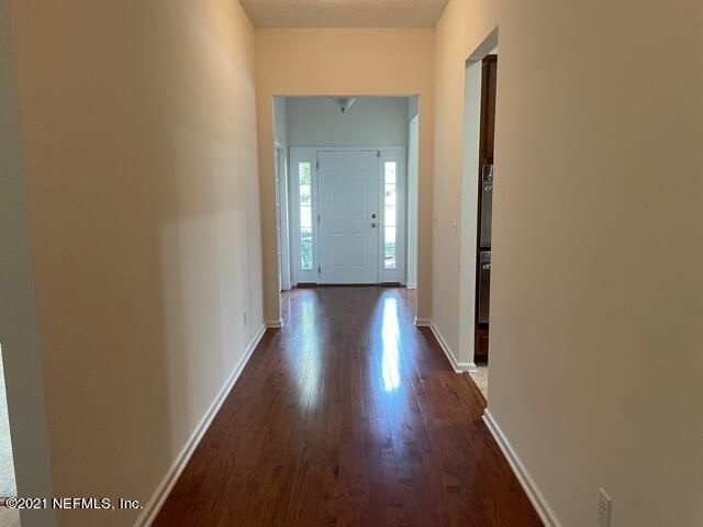 16744 Oak Preserve Dr, Jacksonville, FL 32226