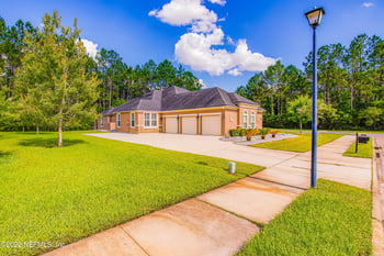 1675 Crooked Oak Dr, Orange Park, FL 32065