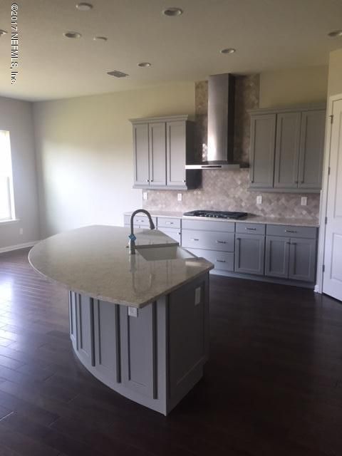 168 Valley Grove Dr, Ponte Vedra, FL 32081