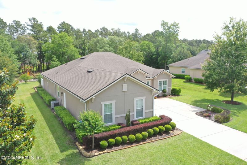 16809 Oak Preserve Dr, Jacksonville, FL 32226