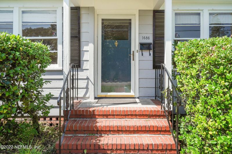 1686 Pershing Rd, Jacksonville, FL 32205
