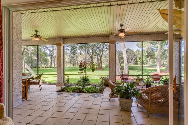1689 Belfry Cir, Green Cove Springs, FL 32043