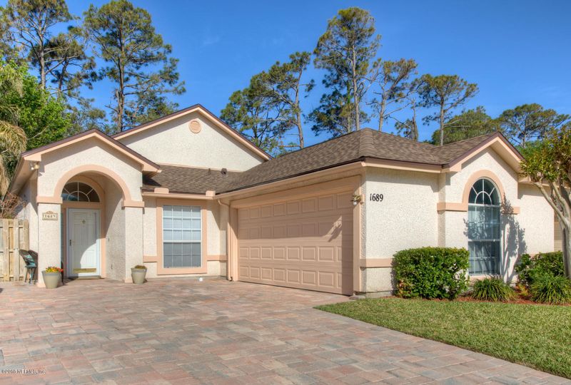 1689 Linkside Ct N, Atlantic Beach, FL 32233
