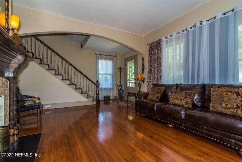 17 Grove Ave, St Augustine, FL 32084