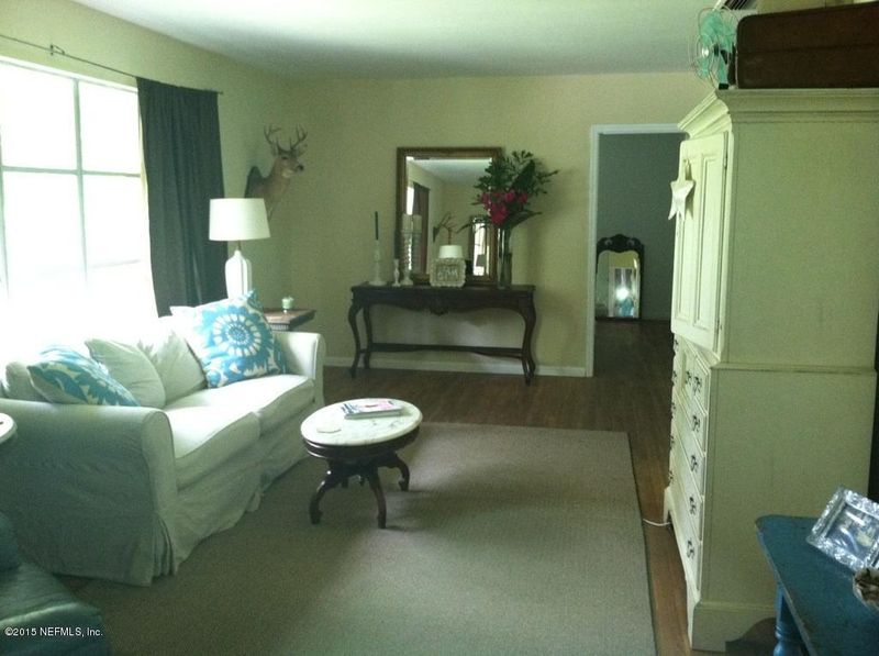 1700 Arden Way, Jacksonville Beach, FL 32250