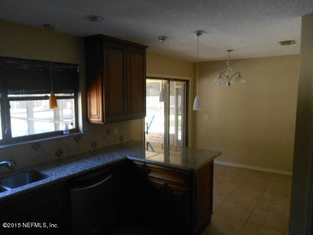 1700 Fruit Cove Woods Dr, St Johns, FL 32259