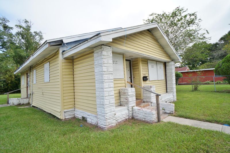 1703 9th St W, Jacksonville, FL 32209