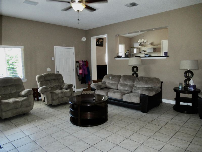 1703 New Haven Rd, Jacksonville, FL 32211