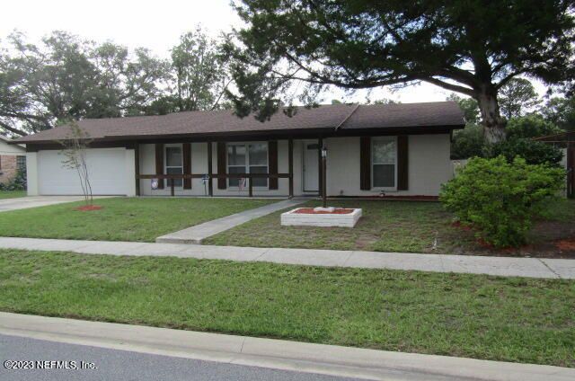 1705 Bay Cir W, Orange Park, FL 32073