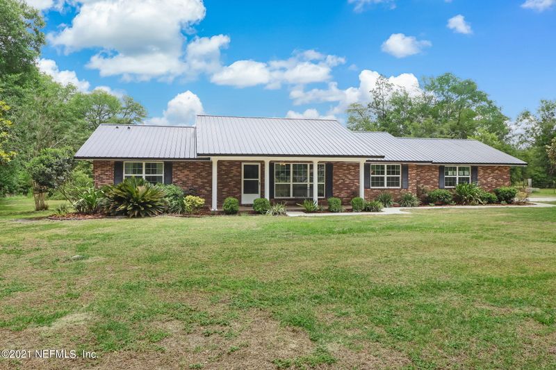17053 Oak Hill Rd, Hilliard, FL 32046