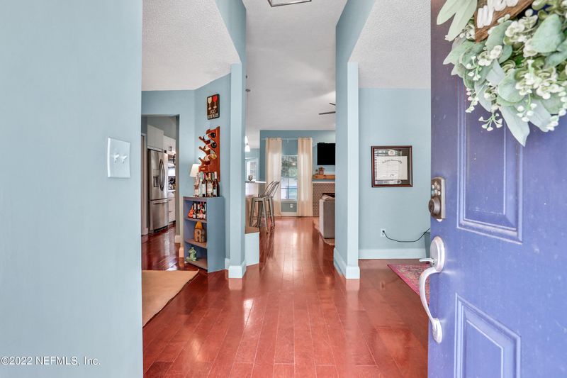 1706 Aston Hall E Dr E, Jacksonville, FL 32246